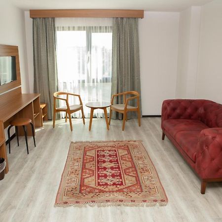 Business Express Hotel Tekirdağ Zewnętrze zdjęcie