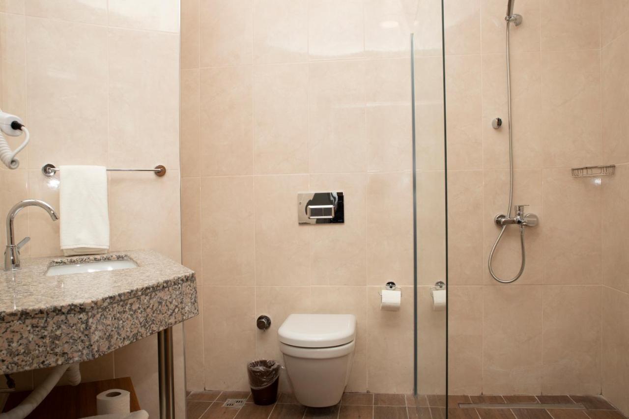 Business Express Hotel Tekirdağ Zewnętrze zdjęcie